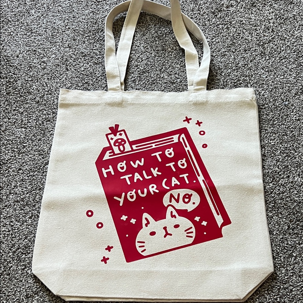 BNWOT adorable sturdy canvas Cat-Themed tote/book bag!
